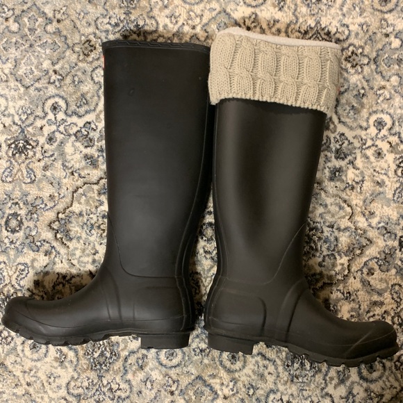 BRAND NEW HUNTER ORIGINAL TALL RAIN BOOTS WITH SOCK COVER - Picture 3 of 9